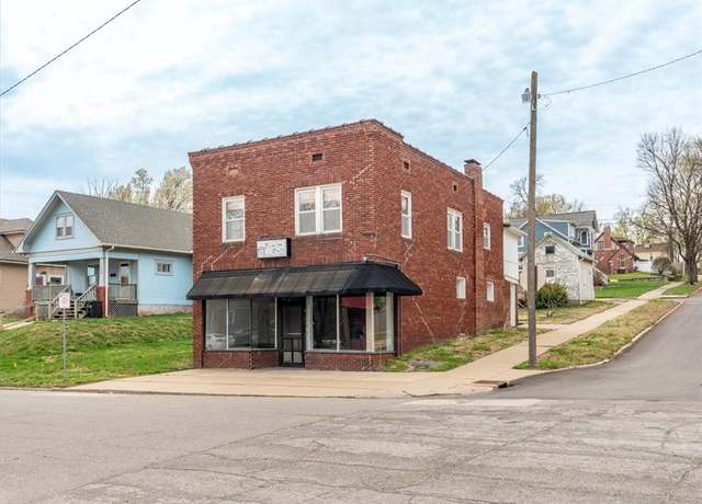 Property at 3002 Lafayette St, St Joseph, MO 64507, 2 beds, 1 bath