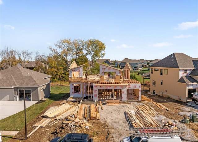 Property at 9183 Saddletop St, Lenexa, KS 66227, 4 beds, 3.5 baths