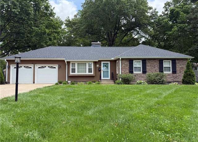 Property at 8433 Beverly Dr, Overland Park, KS 66207, 3 beds, 2 baths