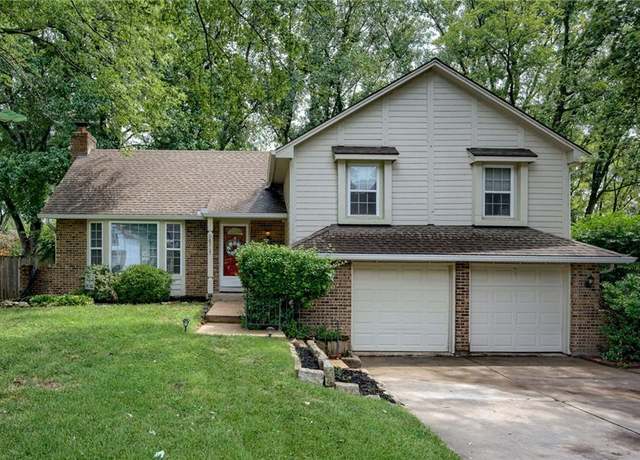 Property at 6217 Mullen Rd, Shawnee, KS 66216, 3 beds, 3 baths