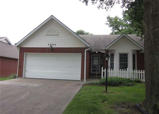 Property at 3906 Williams Brooke Dr, St Joseph, MO 64506, 2 beds, 3 baths