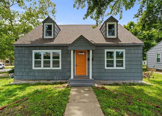 Property at 13623 W 95th St, Lenexa, KS 66215, 3 beds, 2 baths
