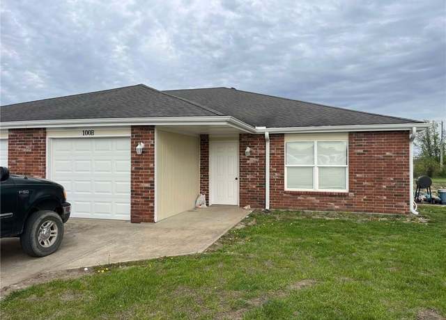 Property at 100 4343p Ln, Clinton, MO 64735, 6 beds