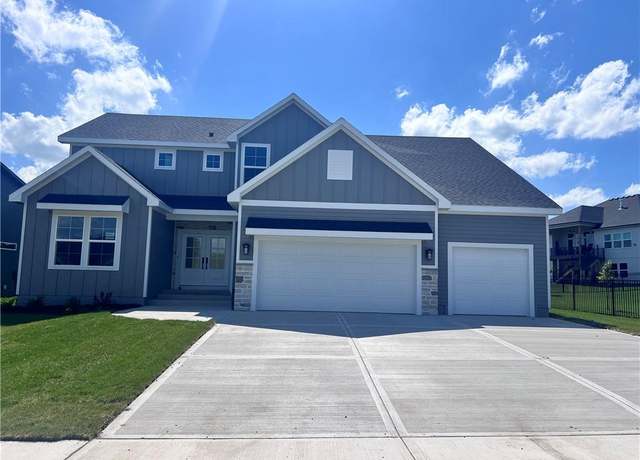 Property at 16354 Spring Valley St, Gardner, KS 66030, 5 beds, 4 baths