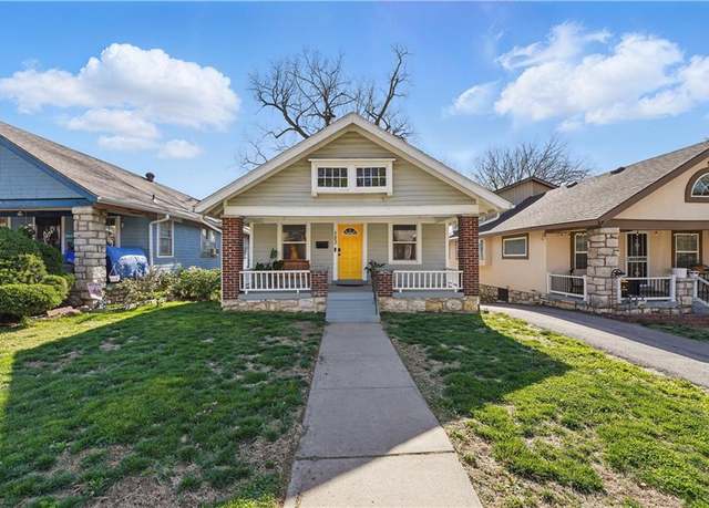 Property at 123 S Chelsea Ave, Kansas City, MO 64123, 3 beds, 2 baths