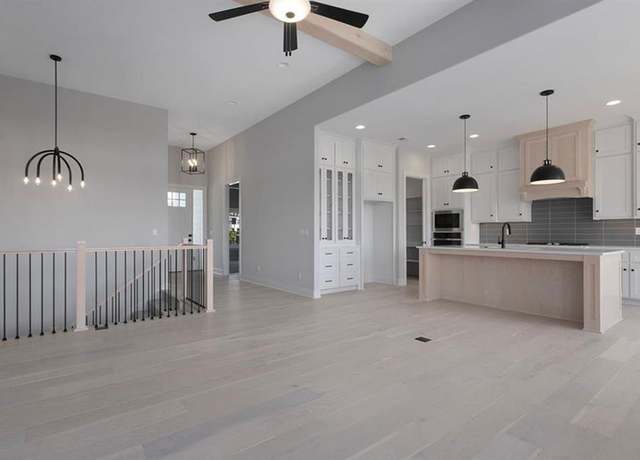 Property at 12223 S Solomon Rd, Olathe, KS 66061, 4 beds, 3.5 baths