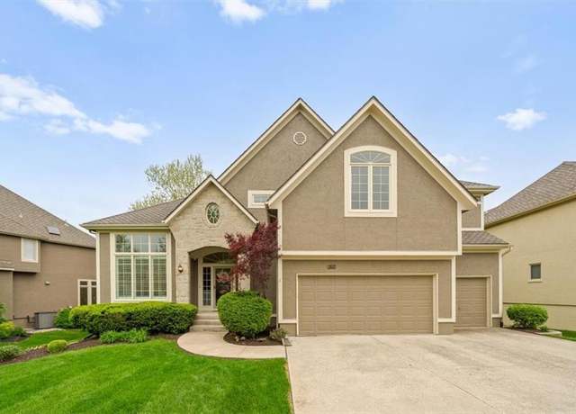 Property at 6205 W 144th St, Overland Park, KS 66223, 4 beds, 4.5 baths