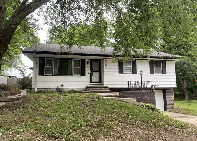 Property at 408 Payne Ter, St Joseph, MO 64506, 3 beds, 2 baths