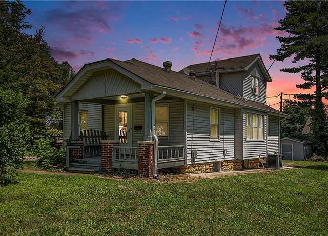 Property at 4401 Lloyd St, Kansas City, KS 66103, 3 beds, 1 bath