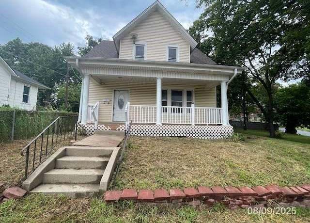 Property at 1715 Felix St, St Joseph, MO 64501, 2 beds, 1 bath