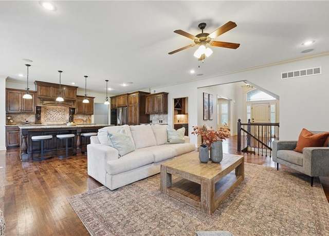 Property at 9332 W 158th St, Overland Park, KS 66221, 6 beds, 6 baths
