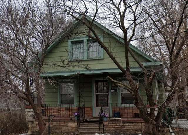 Property at 109 White Ave, Kansas City, MO 64123, 2 beds, 1.5 baths