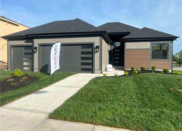 Property at 4316 SE Adams Dr, Blue Springs, MO 64014, 4 beds, 3 baths