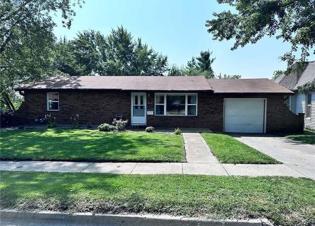Property at 810 E 1st St, Maryville, MO 64468, 3 beds, 1 bath