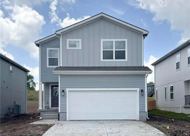 Property at 713 Glenn Cir, Raymore, MO 64083, 4 beds, 3.5 baths