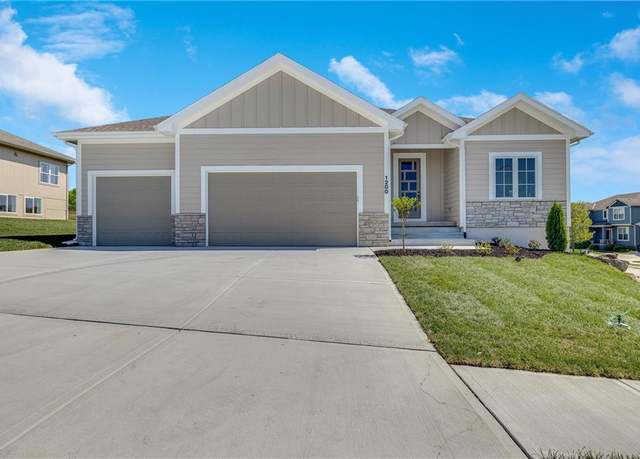 Property at 1200 Morgan Dr, Pleasant Hill, MO 64080, 4 beds, 3 baths