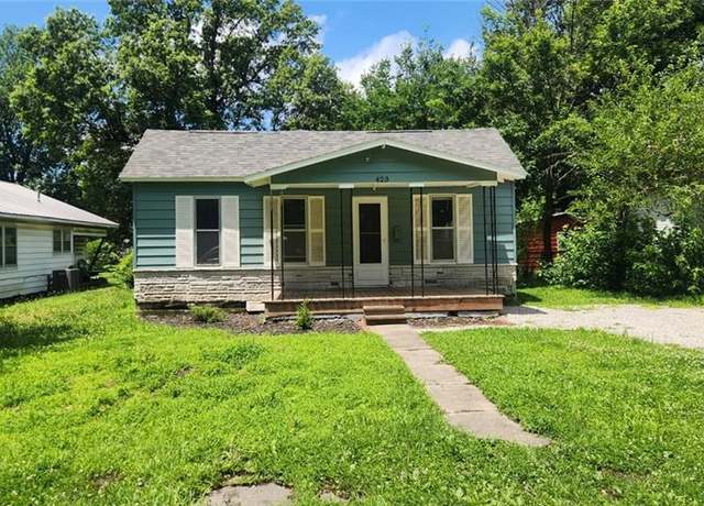 Property at 423 S Florida Ave, Columbus, KS 66725, 2 beds, 1 bath