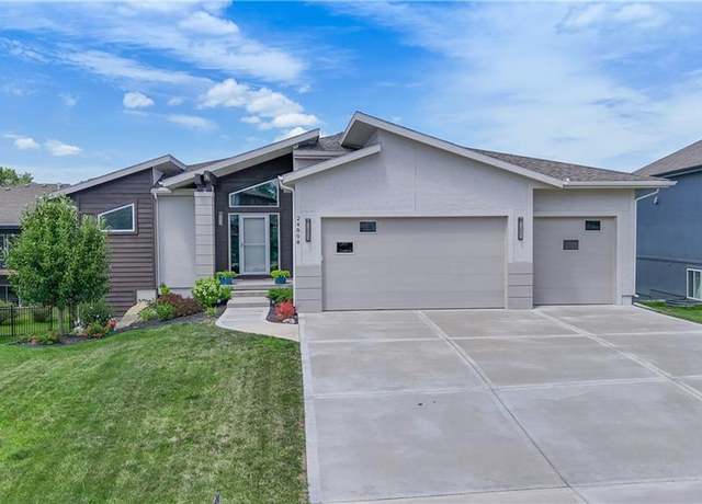 Property at 24808 W 88th Ter, Lenexa, KS 66227, 4 beds, 3 baths