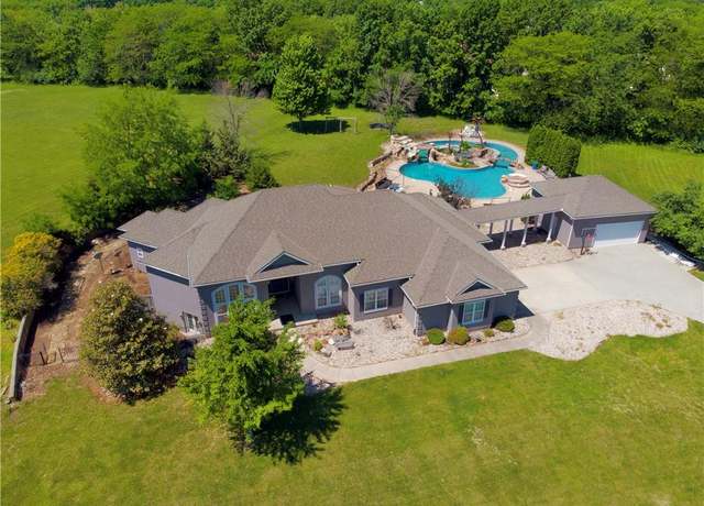 Property at 16914 Millcreek Rd, Belton, MO 64012, 4 beds, 4 baths