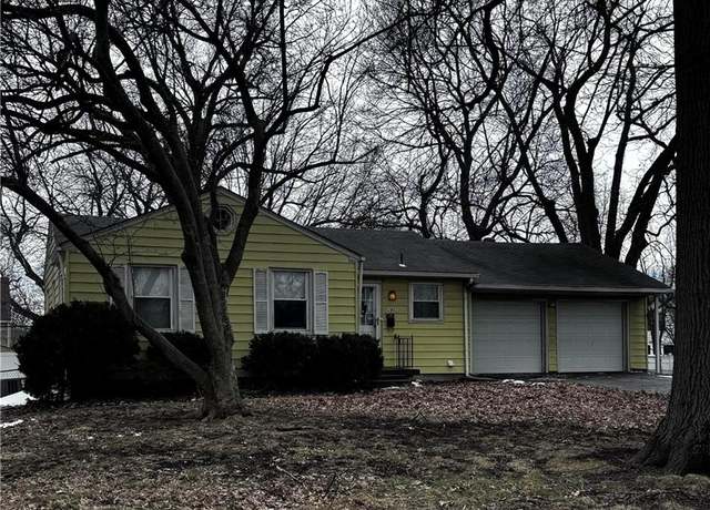 Property at 2803 W 73rd Ter, Prairie Village, KS 66208, 3 beds, 1 bath