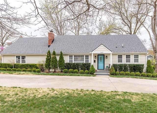 Property at 2601 W 71st Ter, Prairie Village, KS 66208, 3 beds, 3 baths