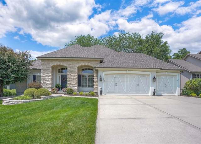 Property at 14630 NW 66th St, Parkville, MO 64152, 4 beds, 3 baths