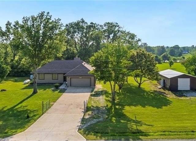 Property at 25220 S Blinker Light Rd, Harrisonville, MO 64701, 4 beds, 2 baths