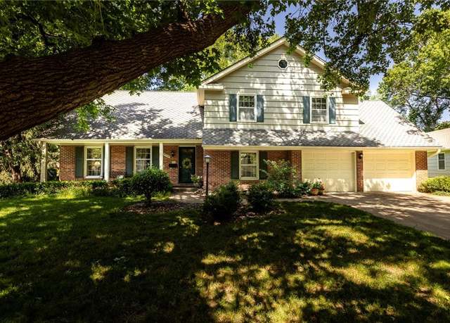 Property at 9308 Alhambra St, Prairie Village, KS 66207, 4 beds, 2.5 baths
