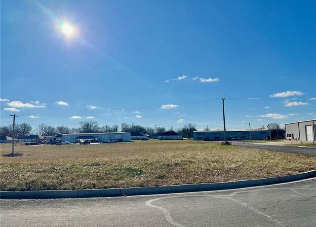Property at Lot 6 E Park Ln, Odessa, MO 64076