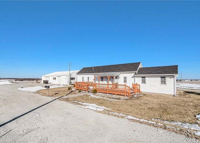 Property at 8275 NW Braley Rd, Plattsburg, MO 64477, 2 beds, 2 baths