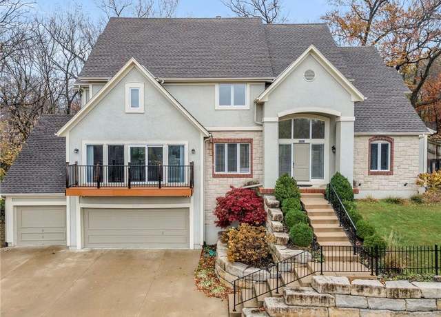 Property at 8309 NW Forest Dr, Weatherby Lake, MO 64152, 4 beds, 4 baths