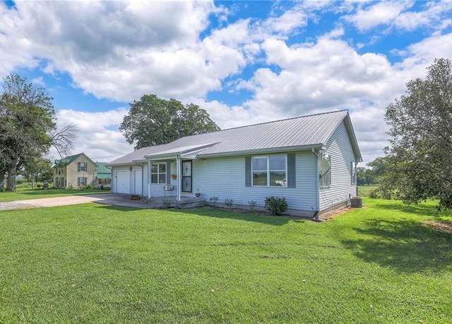 Property at 20909 & 20911 S Staley Mound Rd, Pleasant Hill, MO 64080, 2 beds, 2 baths