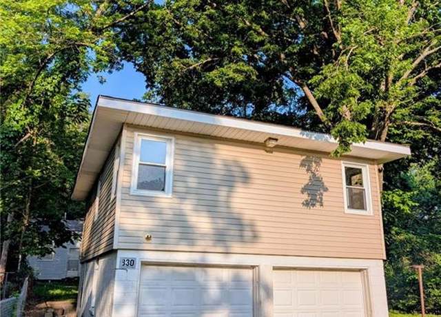 Property at 830 Locust St, Eudora, KS 66025, 1 bed, 1 bath