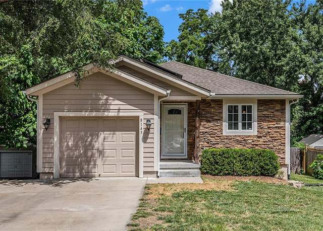 Property at 8145 Grand Ave, Kansas City, MO 64114, 3 beds, 2 baths