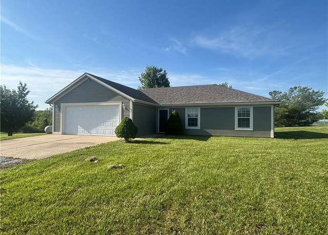 Property at 2368 Texas Prairie Rd, Bates City, MO 64011, 3 beds, 2 baths