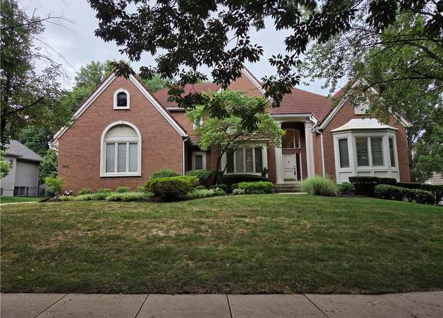 Property at 2909 W 125th St, Leawood, KS 66209, 4 beds, 4.5 baths