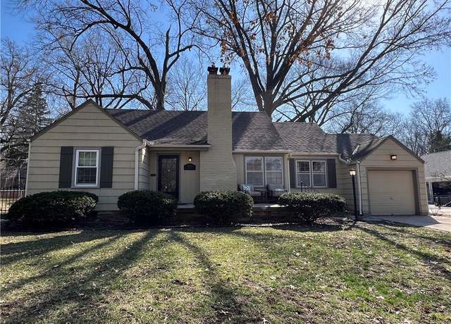 Property at 8025 Meadow Ln, Leawood, KS 66206, 2 beds, 1 bath