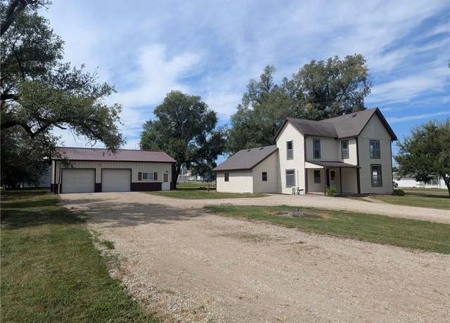 Property at 301 Beech St St, Garden City, MO 64747, 3 beds, 2 baths