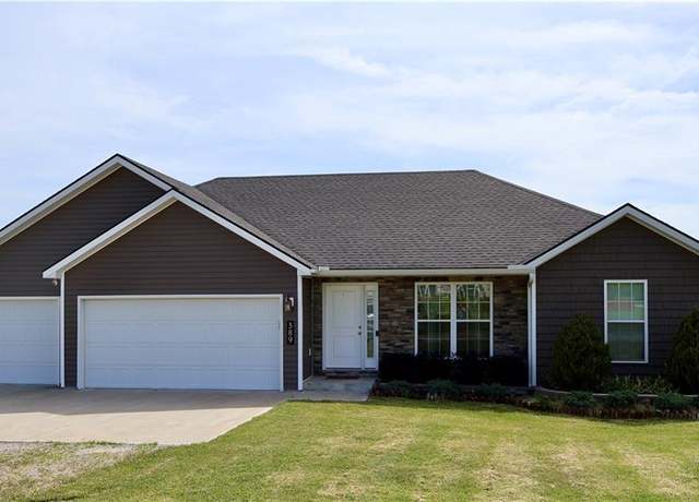 Property at 389 SE 981 N/A, Knob Noster, MO 65336, 3 beds, 2 baths