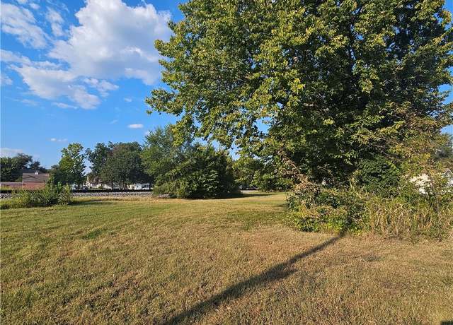 Property at E 5th Ter, Garnett, KS 66032