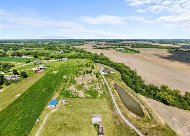 Property at 27900 Carswell Rd, Buckner, MO 64016