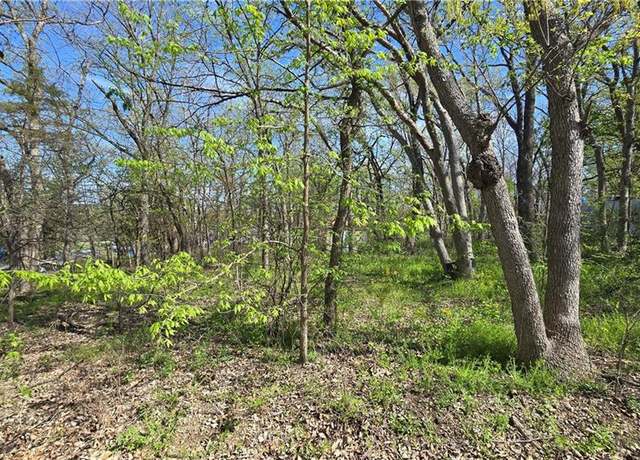 Property at 6 Pecan Rd, Mapleton, KS 66754