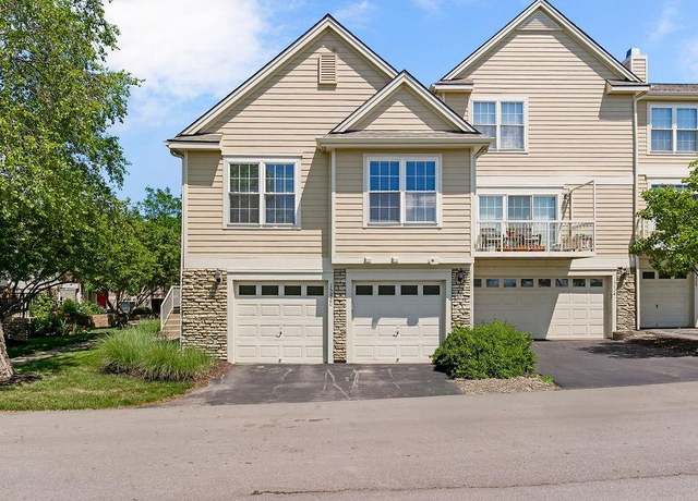Property at 15820 Robinson St, Overland Park, KS 66223, 3 beds, 3 baths