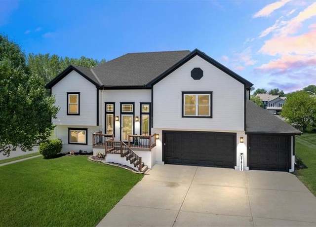 Property at 6219 NE 119th Ter, Kansas City, MO 64156, 4 beds, 3 baths