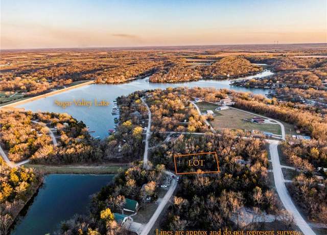 Property at 114 W Sugar Lake Dr, Mound City, KS 66056