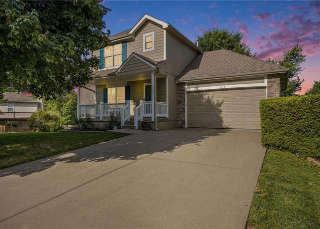 Property at 1118 Crimson Ln, Liberty, MO 64068, 3 beds, 3.5 baths