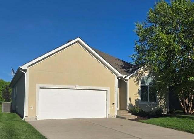 Property at 7515 N Eastern Ave, Kansas City, MO 64158, 3 beds, 3 baths