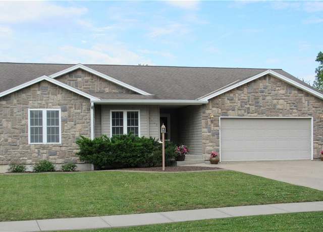Property at 3208 Arbor Lake Dr, St Joseph, MO 64506, 5 beds, 3 baths