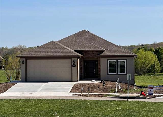 Property at 2129 Greenfield Pt #20, Kearney, MO 64060, 2 beds, 2 baths