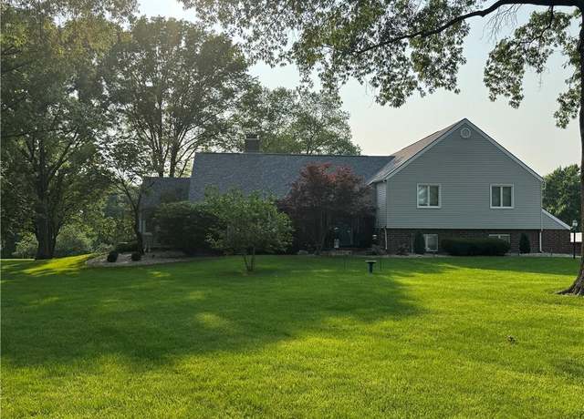 Property at 1908 Pine Ridge Dr, Leavenworth, KS 66048, 4 beds, 2.5 baths